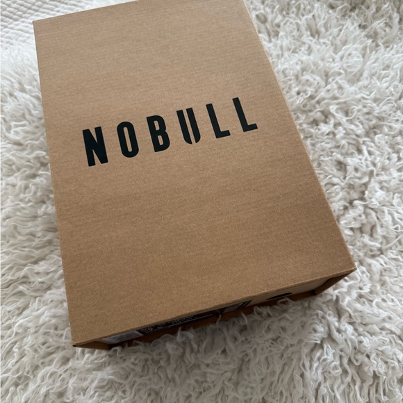 NOBULL Lavender Women's Sneakers NWT 💜 - Picture 2 of 8